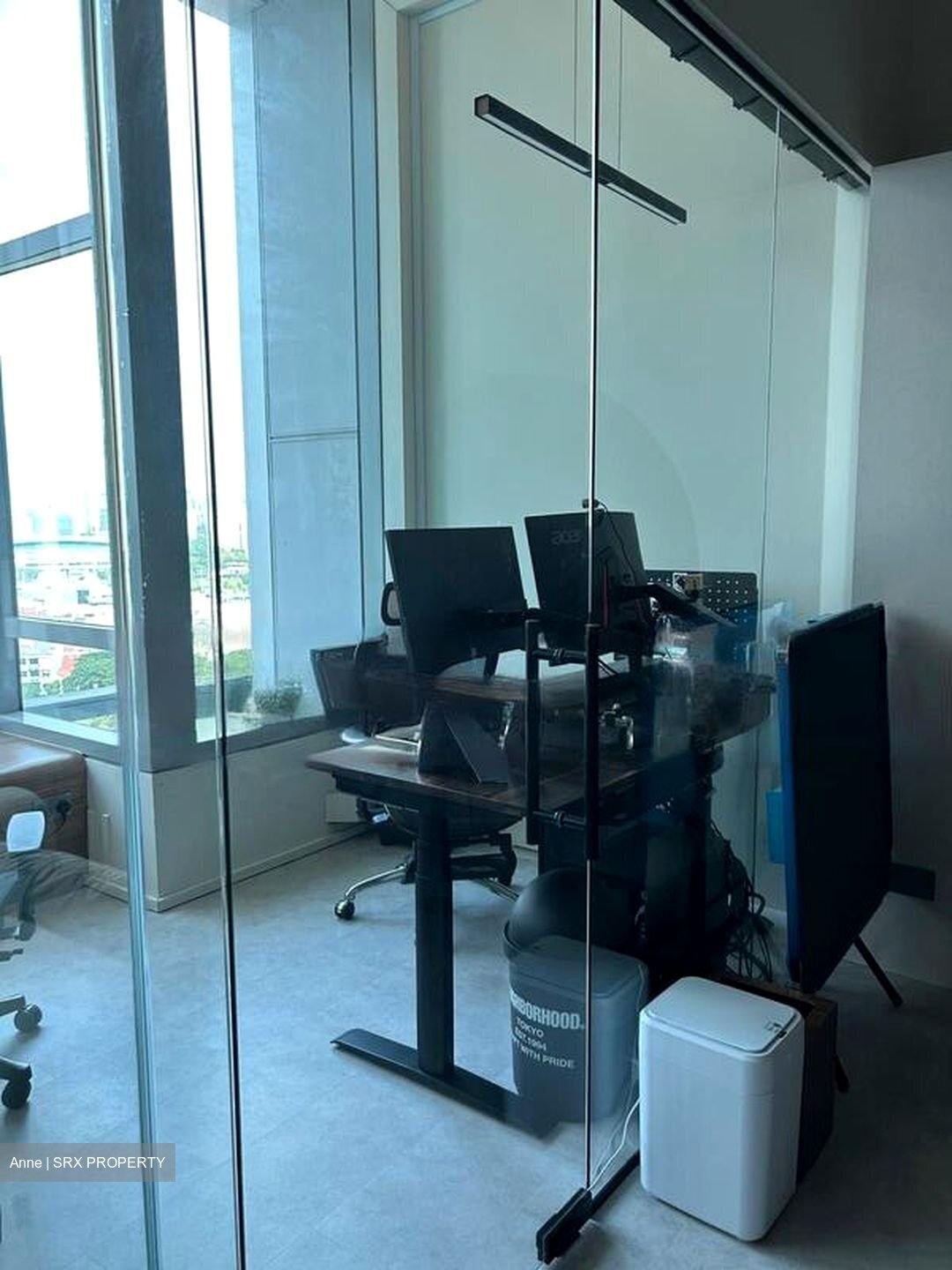Arc 380 (D8), Office #457476031